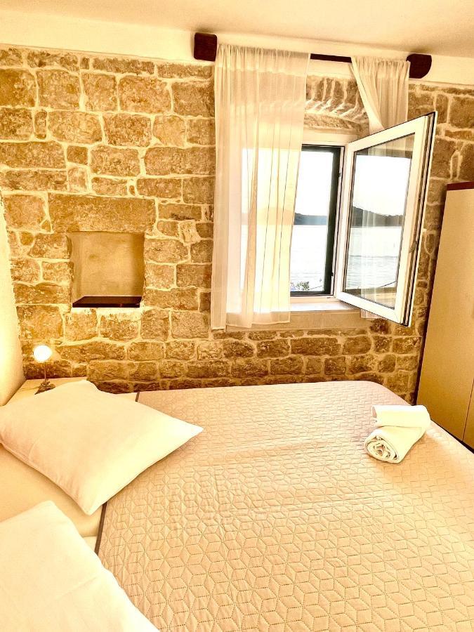 Apartments Trapula Šibenik Eksteriør bilde