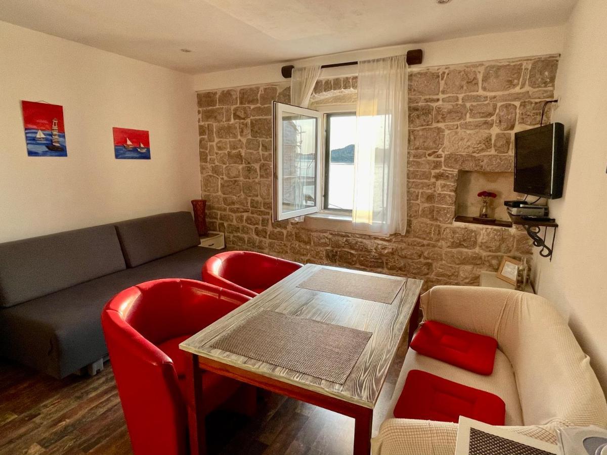 Apartments Trapula Šibenik Eksteriør bilde