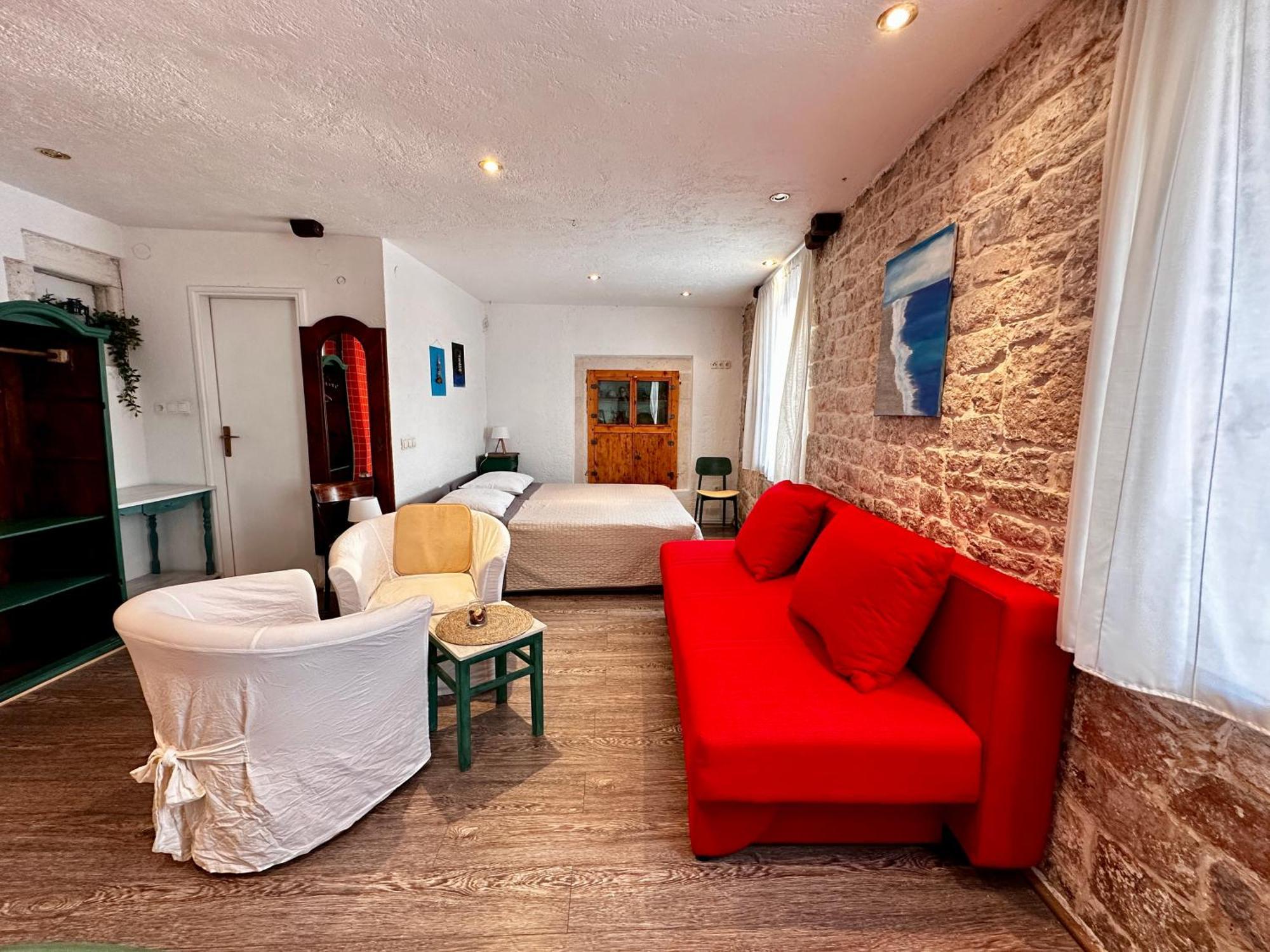 Apartments Trapula Šibenik Eksteriør bilde