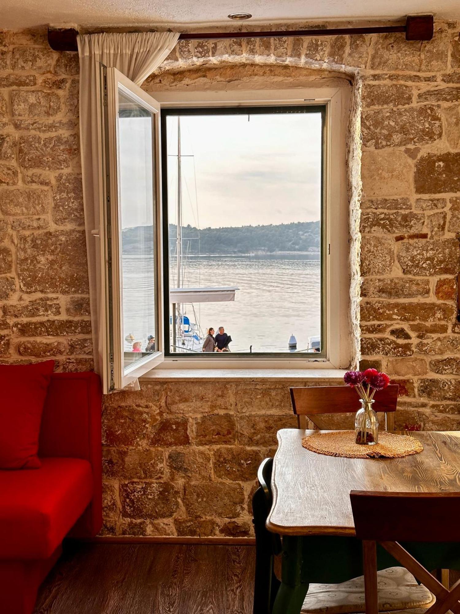 Apartments Trapula Šibenik Eksteriør bilde