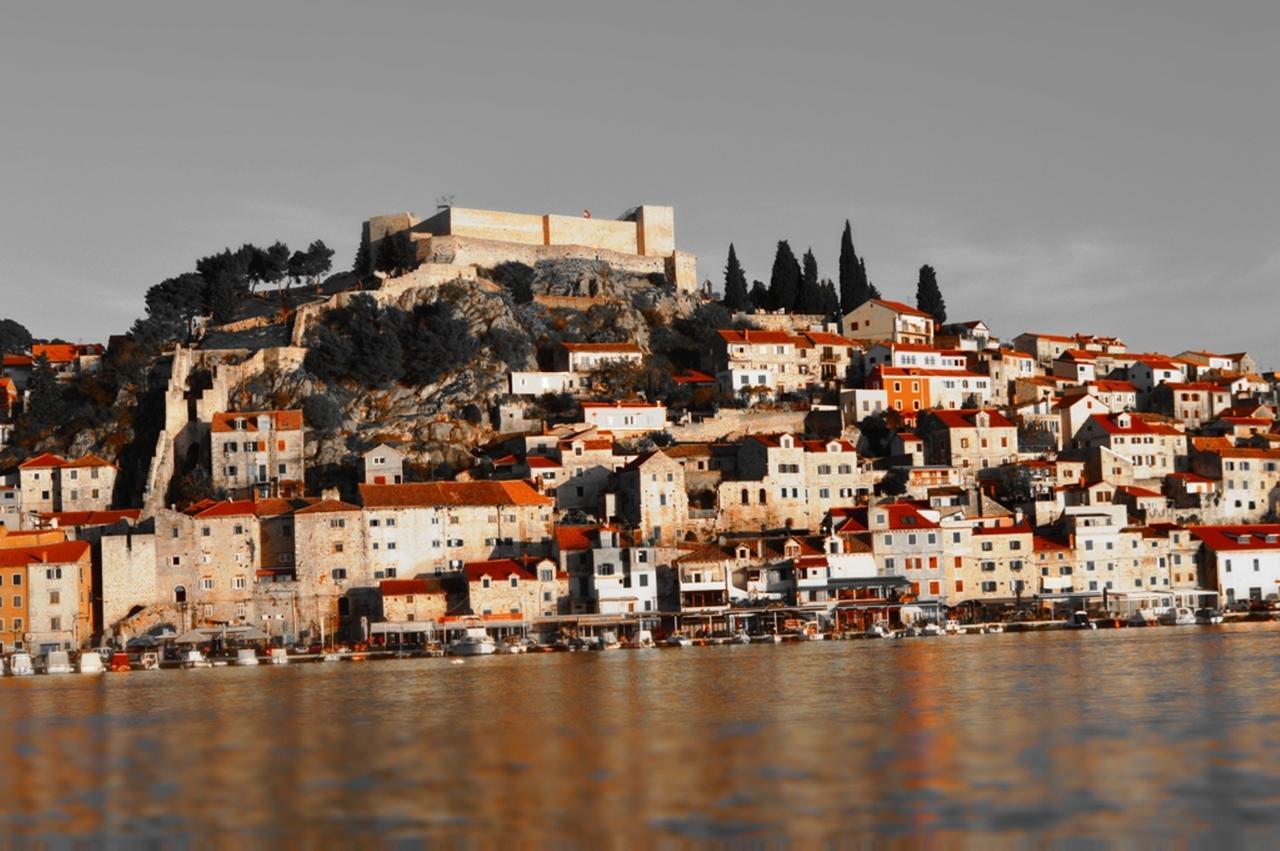 Apartments Trapula Šibenik Eksteriør bilde